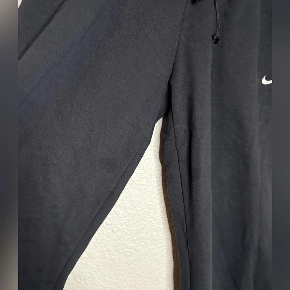 Nike reposhing this